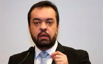 Castro nega batalha política, mas manda recado: “Ou soma ou suma”