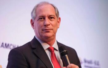Com futuro indefinido, Ciro pede desfiliação ao PDT; Ciro é critico do apoio do PDT ao PT