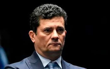 Com voto de Dino, STF forma maioria para manter Moro réu por calúnia contra Gilmar Mendes