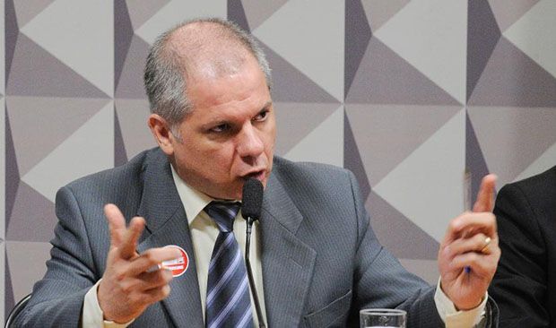 CPI tem bate-boca entre ex-presidente do INSS e relator