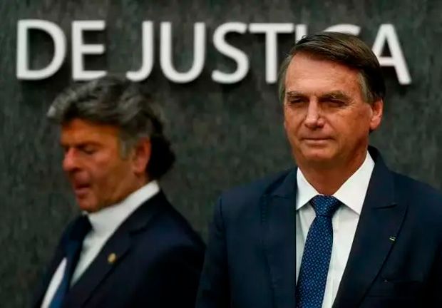Fux pede para revisar voto contra condenação de Bolsonaro