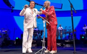 Gil faz homenagem a Preta Gil e canta com Roberto Carlos em último show em SP