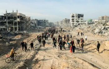 Hamas devolve 10º corpo de refém a Israel e impasse ameaça cessar-fogo em Gaza