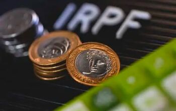 Isenção de IR equivale a um 14º salário para quem ganha cerca de R$ 5 mil