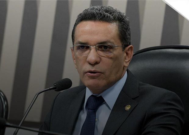 Líder do partido de Tarcísio apoia indicação de Messias para o STF