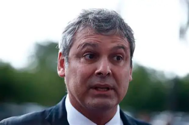 Lindbergh vai ao STF e pede afastamento cautelar de Cláudio Castro