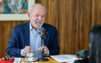 Lula cita Donald Trump: ‘vira-latas pediram para eu baixar a cabeça, mas não baixei’