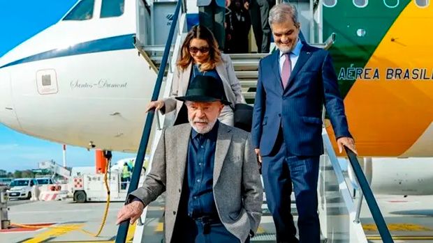 Lula e Janja desembarcam na Itália para reunião com Leão XIV e evento da FAO