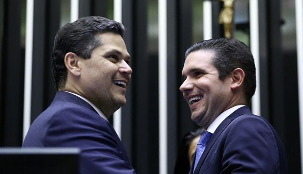 Lula tem melhor avaliação entre Motta, Alcolumbre, Nicola e Bolsonaro