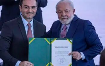 Ministro do Turismo decide ficar no governo Lula e bolsonarista surta: “Imoralidade”