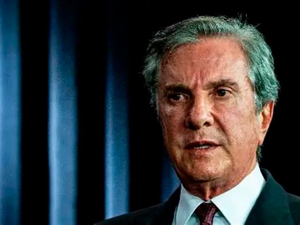 Moraes pede que defesa de Collor explique desligamento de tornozeleira