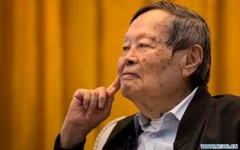 Morre aos 103 anos em Pequim Chen Ning Yang vencedor de Nobel e um dos físicos mais influentes do século XX