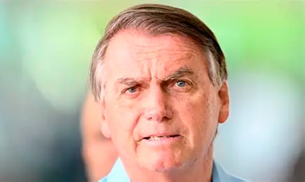 MPF abre investigação contra Bolsonaro por chamar petistas de “incomíveis” e “feias”