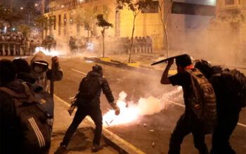 Novo presidente do Peru fala em decretar emergência após protestos