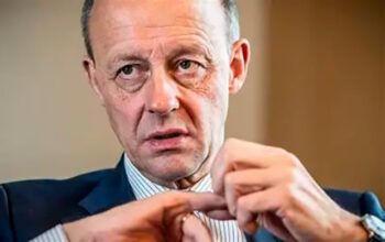 Premiê da Alemanha é acusado de racismo após fala sobre imigrantes