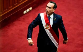 Presidente do Peru rejeita renúncia após protestos da Geração Z deixarem um morto