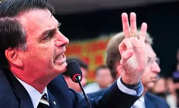 STF publicada decisão que condenou Bolsonaro a 27 anos e três meses de prisão por crimes contra a democracia