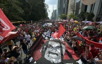 The Economist descreve o “declínio acelerado” de Bolsonaro, condenado a 27 anos de prisão por tentativa de golpe