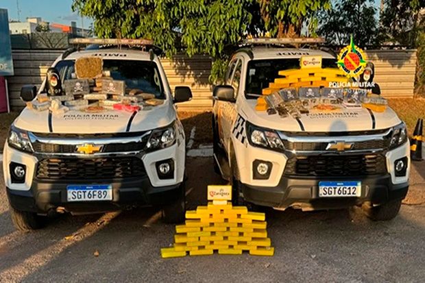 Após denúncia anônima, o serviço de inteligência identificou um veículo que estaria realizando entregas de entorpecentes no estilo delivery.