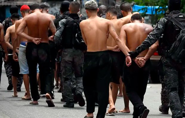 77% dos moradores do Rio preferem investigação a mortes em ações policiais, diz Datafolha