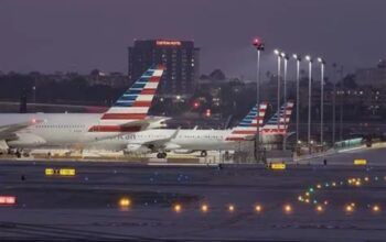 Acordo entre inimigos pretende salvar EUA