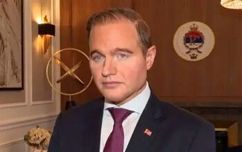 Advogado de Trump se pronuncia sobre prisão de Bolsonaro e cita EUA