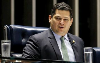 Alcolumbre tenta sabotar sabatina de Jorge Messias para o STF