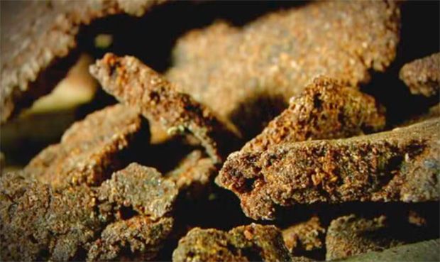 Cocaína negra é apreendida em mansão de luxo em Manaus