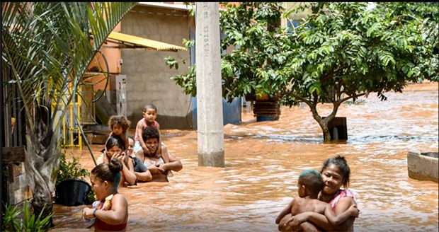 Congresso  derruba vetos de Lula sobre licenciamento ambiental