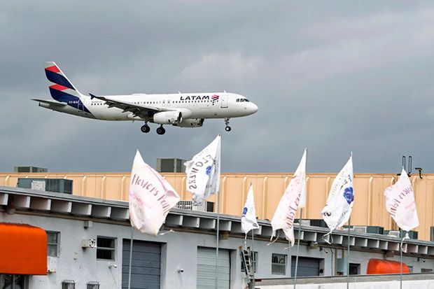 EUA alertam empresas aéreas para perigo de sobrevoar a Venezuela