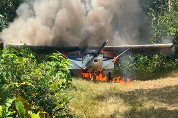 FAB intercepta avião em Território Yanomami procedente da Venezuela suspeito de tráfico