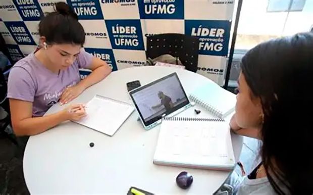 Gabarito Enem 2025: confira agora as respostas extraoficiais do 2º dia