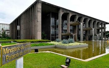 Governo libera entrada de palestinos no Brasil após pedido de refúgio