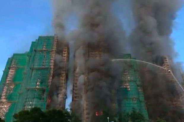 Hong Kong: incêndio em complexo residencial deixa ao menos 4 mortos