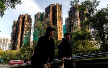 Incêndio que matou 128 pessoas em Hong Kong  é apagado após dois dias