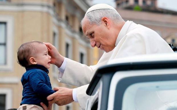 Jesus, e não a Virgem Maria, salvou o mundo, diz o Vaticano