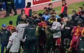 Jogo na Bolívia termina com 17 expulsos e feridos