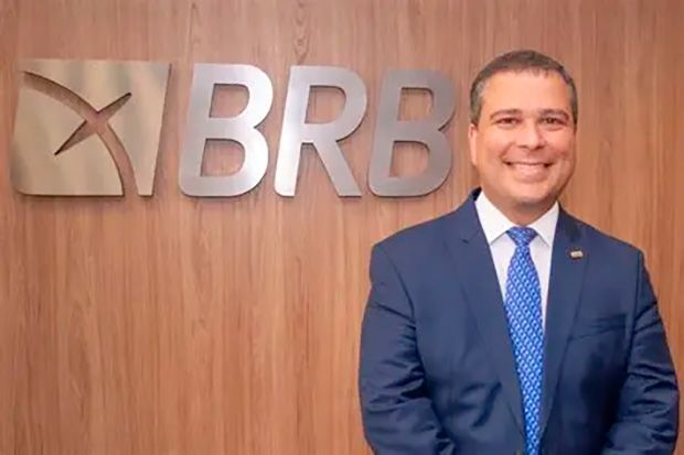 Justiça afasta presidente do BRB, Paulo Henrique Costa