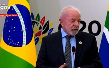 “Justiça decidiu, está decidido. Todo mundo sabe o que ele fez”, diz Lula sobre Bolsonaro