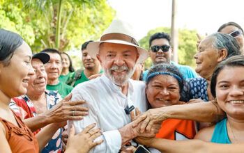 Lula diz que vai telefonar para Trump caso negociações não avancem