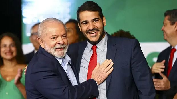 Messias é escolhido por lula para vaga de Barroso no STF