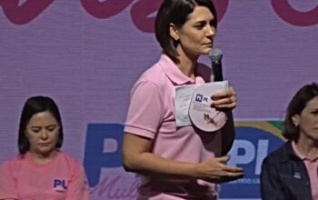 Michelle ataca STF e diz que Bolsonaro é “única opção” para 2026