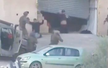 Militares de Israel matam dois palestinos rendidos na Cisjordânia