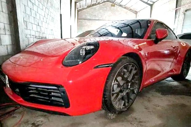 Ministério da Justiça faz mega leilão com 200 carros do PCC apreendidos pela PF