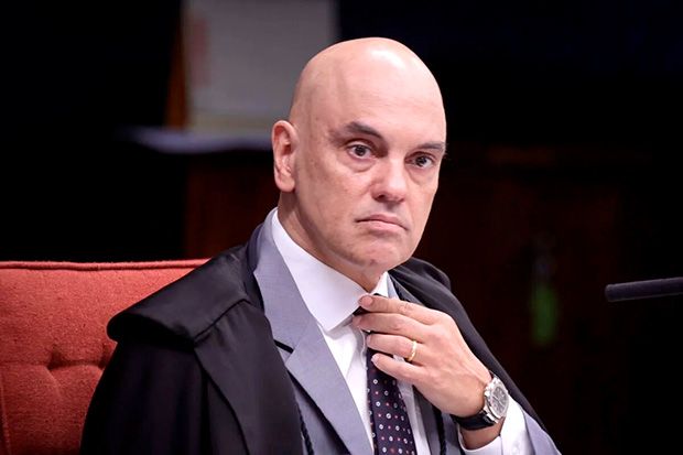 Moraes vota para condenar mais 16 réus do 8/1 a 14 anos de prisão