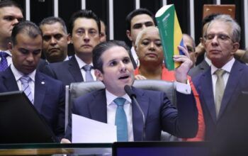 Motta recua e diz que trecho sobre competência da PF será alterado