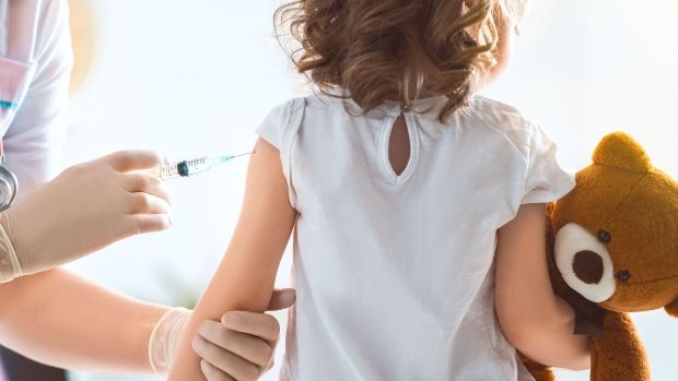 MP notifica pais que recusaram vacinar bebê de 3 meses em Minas Gerais