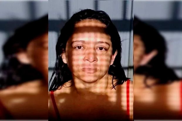 Mulher que matou enteada enforcada é encontrada morta em cela
