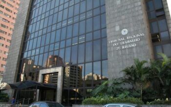 Mulher será indenizada após patrão a chamar de “vaca” e “putinha”