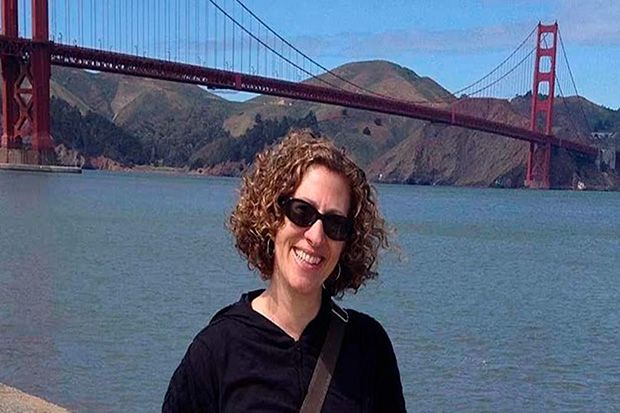 Mulher vive “maratona sexual” após o marido se assumir gay